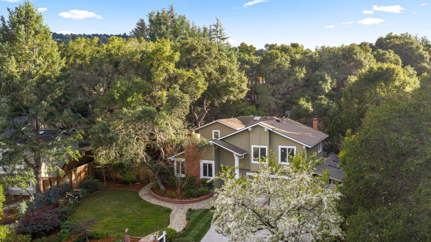 137 Worcester Loop Los Gatos, CA 95030 - Photo 6 of 65