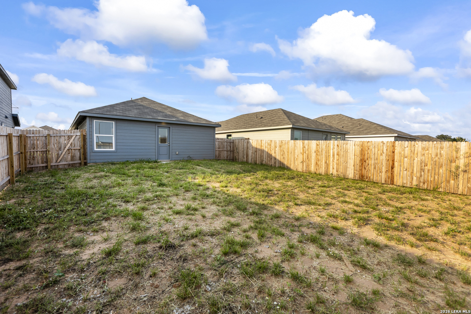 152 Bronco Ridge Pleasanton, TX 78064 - Photo 12 of 16