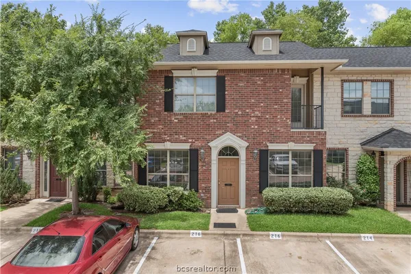 $1,995 | 537 Forest Dr Loop, College Station, TX 77840