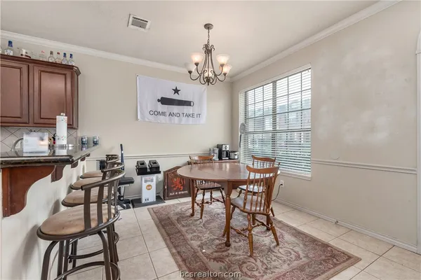 $1,995 | 537 Forest Dr Loop, College Station, TX 77840