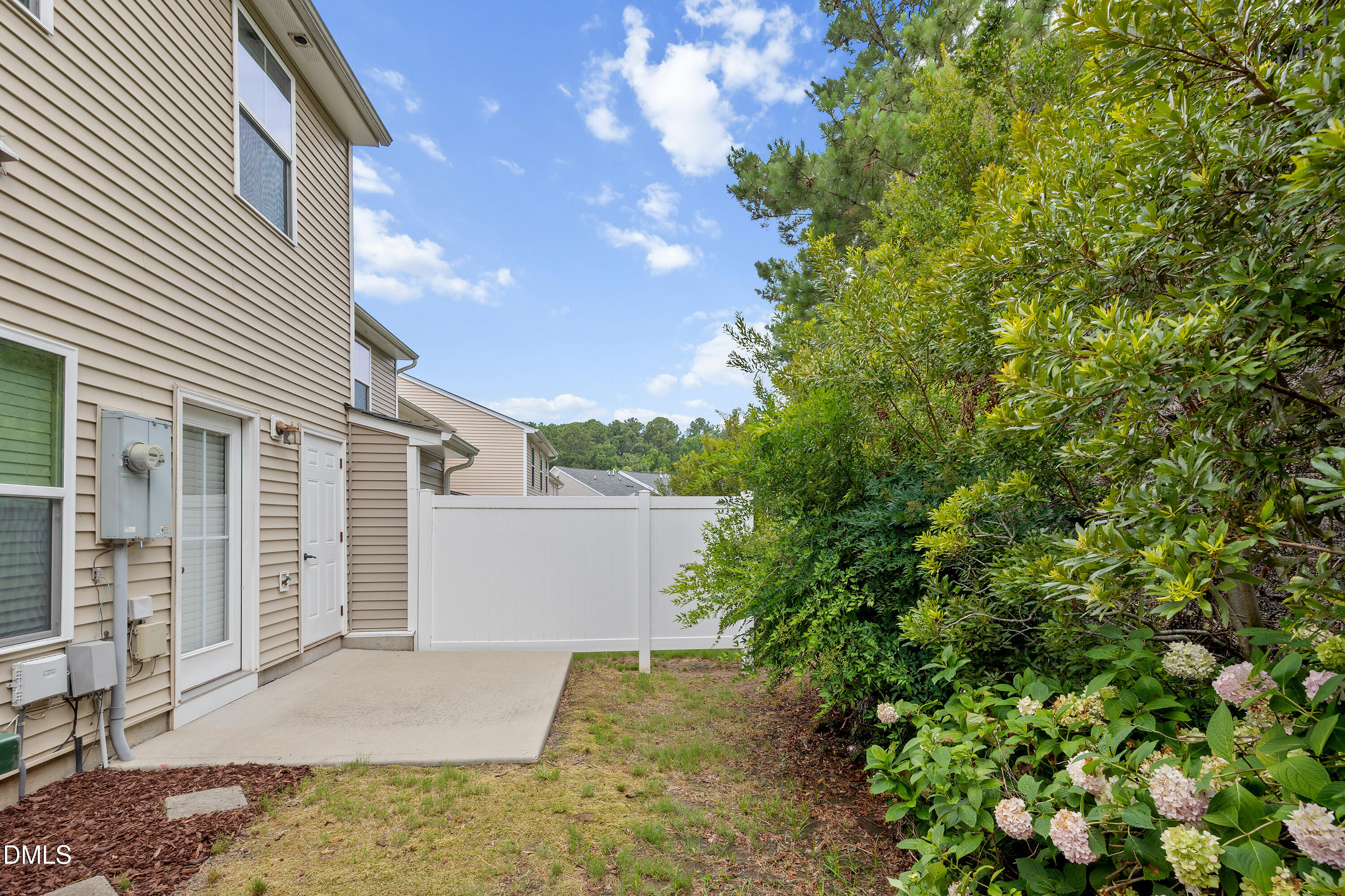 442 Panorama View Loop Cary, NC 27519 - Photo 23 of 29 IMG_5378