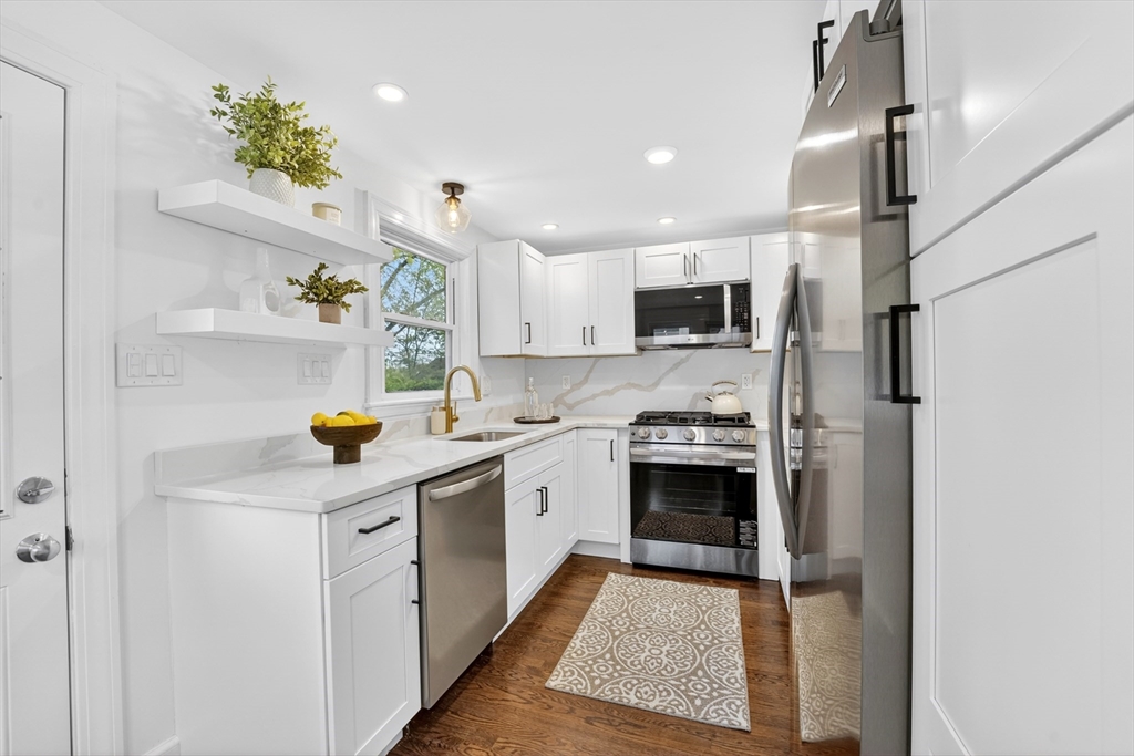 7 Franklin Street Boston, MA 02136 - Photo 16 of 40