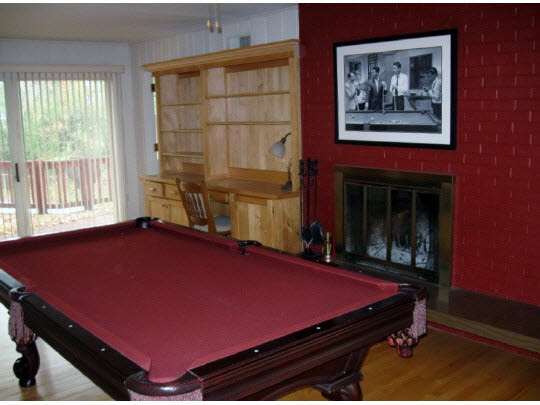 3215 North View Road Rockford, IL 61107 - Photo 7 of 11 a room with pool table and windows