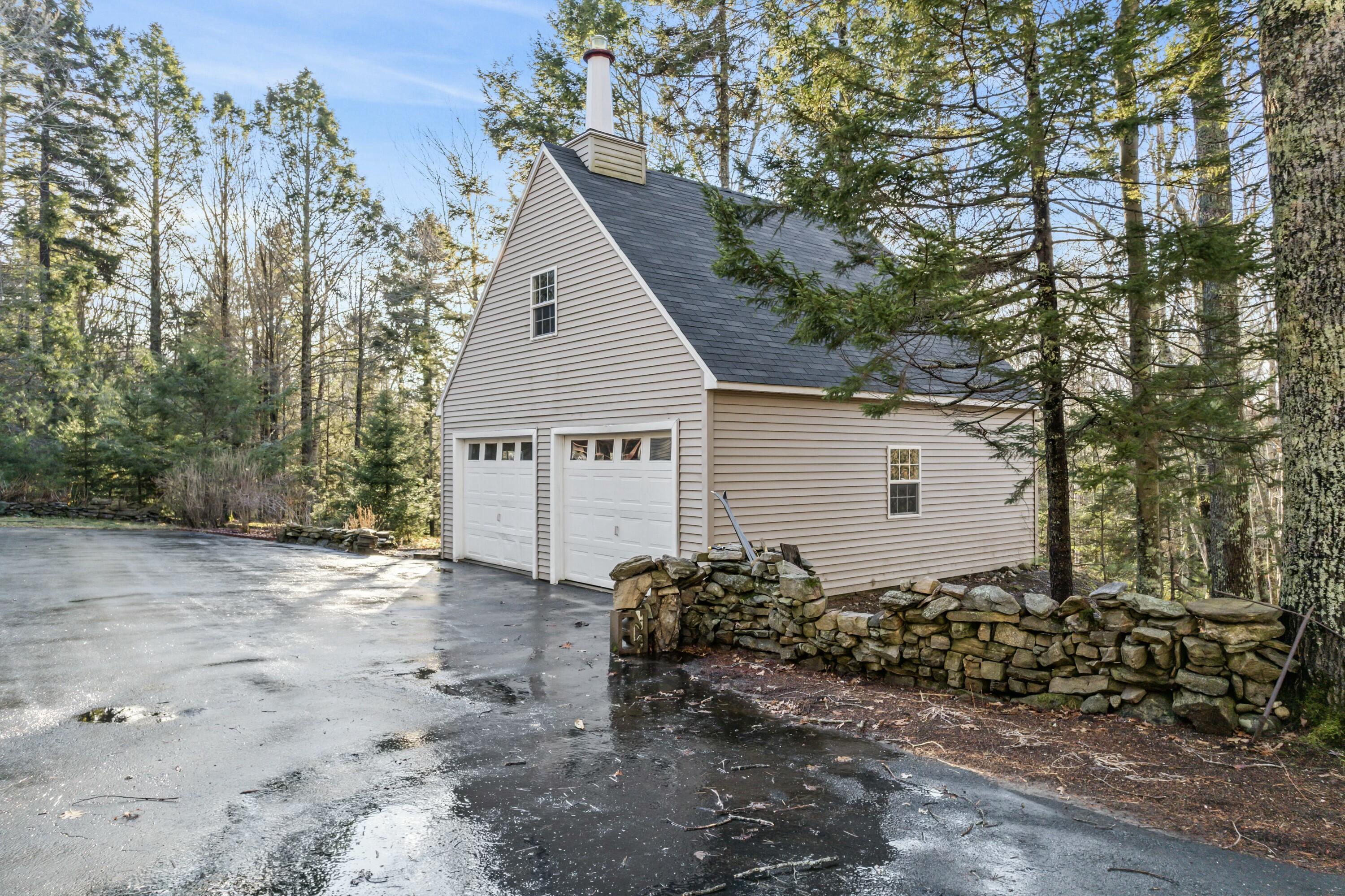 39 Henry Road Georgetown, ME 04548 - Photo 14 of 62 Garage