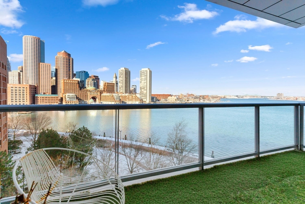 22 Liberty Drive, Unit 7M Boston, MA 02210 - Photo 16 of 42