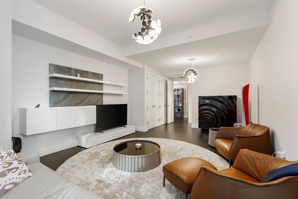 22 Liberty Drive, Unit 7M Boston, MA 02210 - Photo 32 of 42