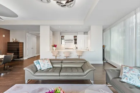 $5,350,000 | 22 Liberty Drive, Unit 7M, Boston, MA 02210