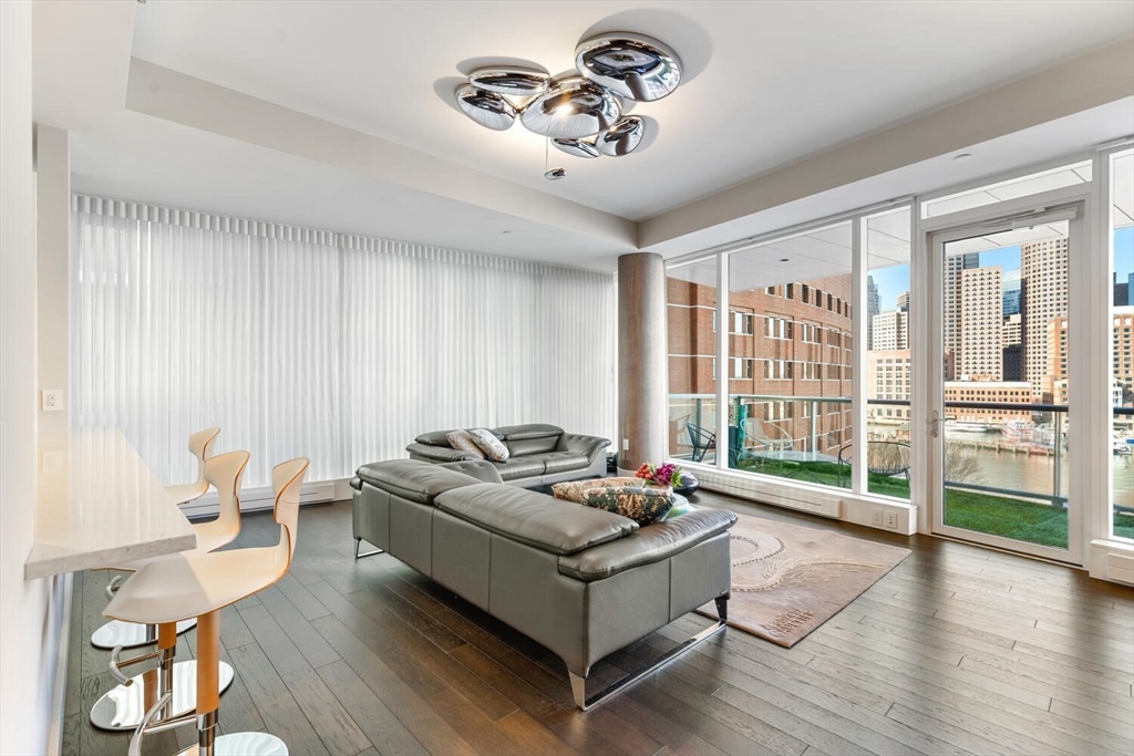 22 Liberty Drive, Unit 7M Boston, MA 02210 - Photo 8 of 42