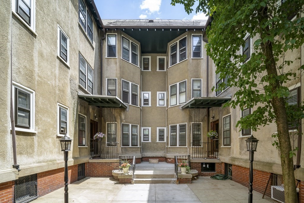 2 Clinton Street, Unit 31 Cambridge, MA 02139 - Photo 16 of 16