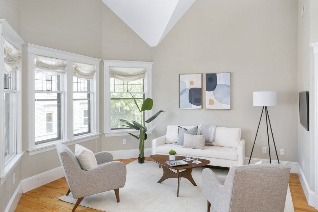 2 Clinton Street, Unit 31 Cambridge, MA 02139 - Photo 3 of 16