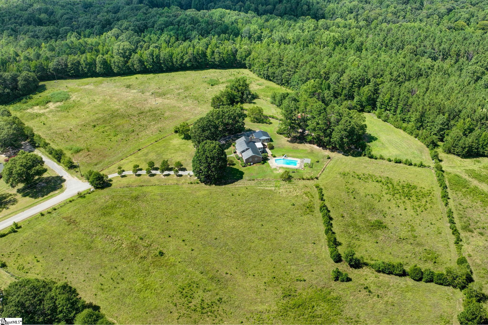 322 State Rd S-30-841 Laurens, SC 29360 - Photo 6 of 48 Gallery Image 6