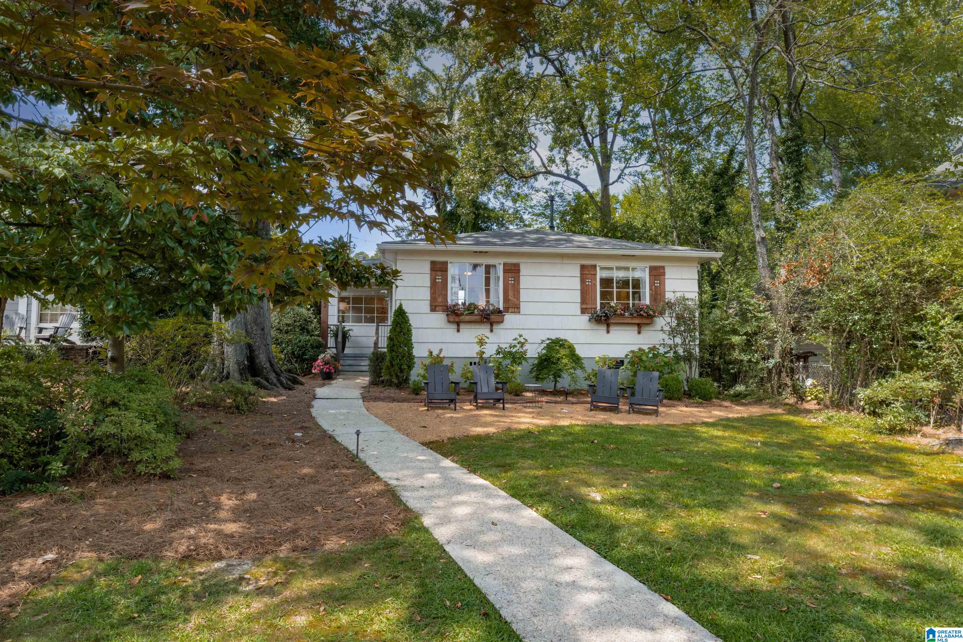 1532 Sutherland Place Birmingham, AL 35209 - Photo 2 of 51