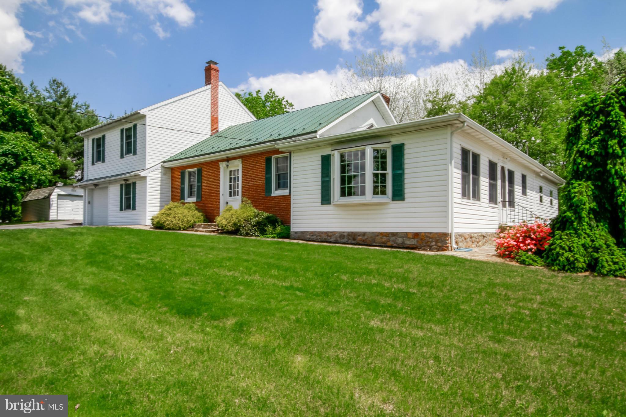 107 North Gorsuch Road Westminster, MD 21157 - Photo 1 of 30 Exterior (Front)