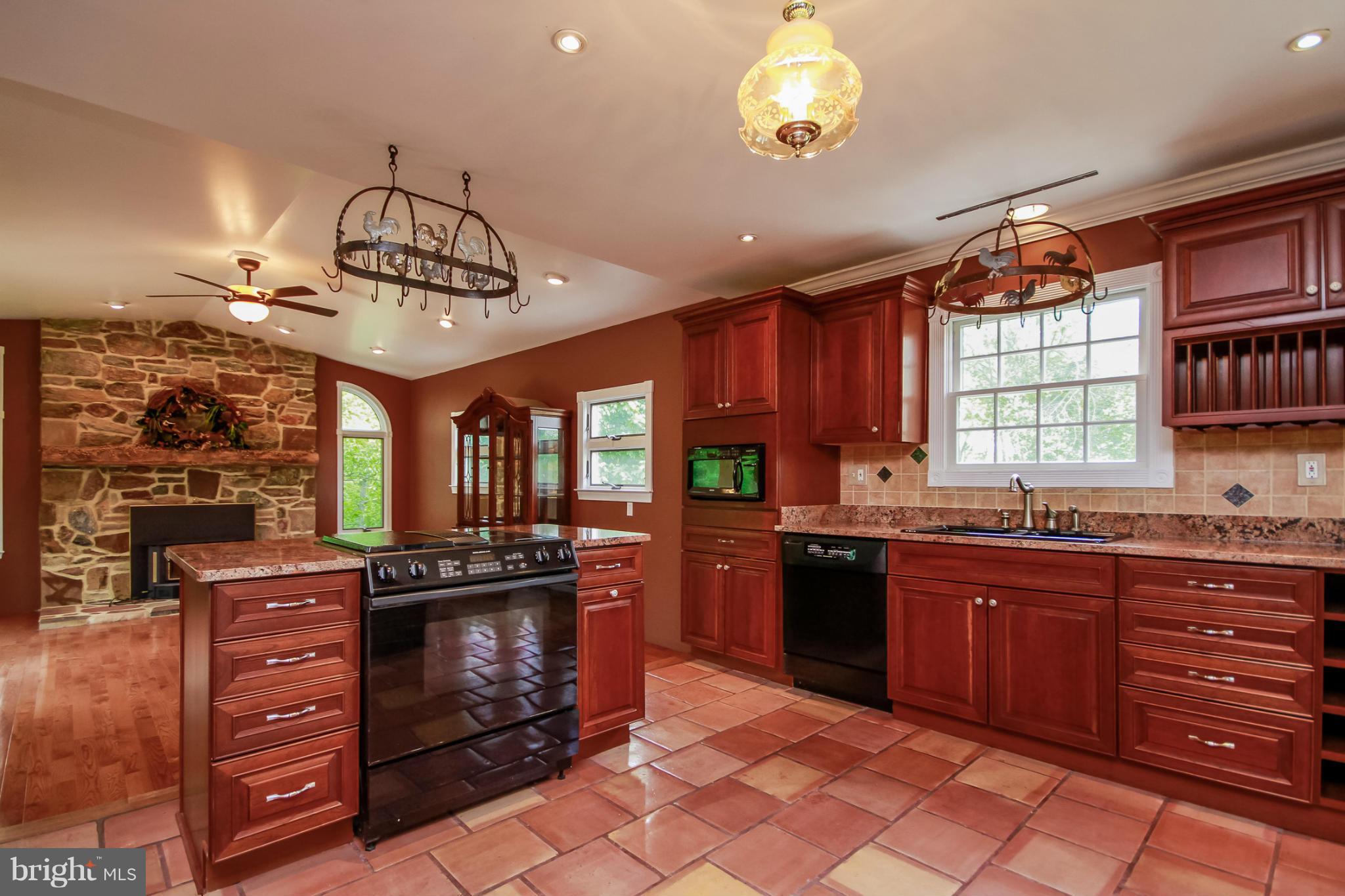 107 North Gorsuch Road Westminster, MD 21157 - Photo 12 of 30 Kitchen