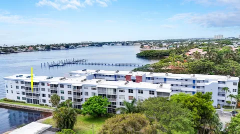 $299,000 | 1820 New Palm Way, Unit 202, Boynton Beach, FL 33435