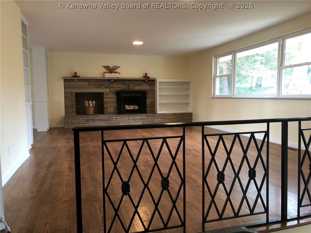 633 Holly Road Charleston, WV 25314 - Photo 2 of 28 Gallery Image 2