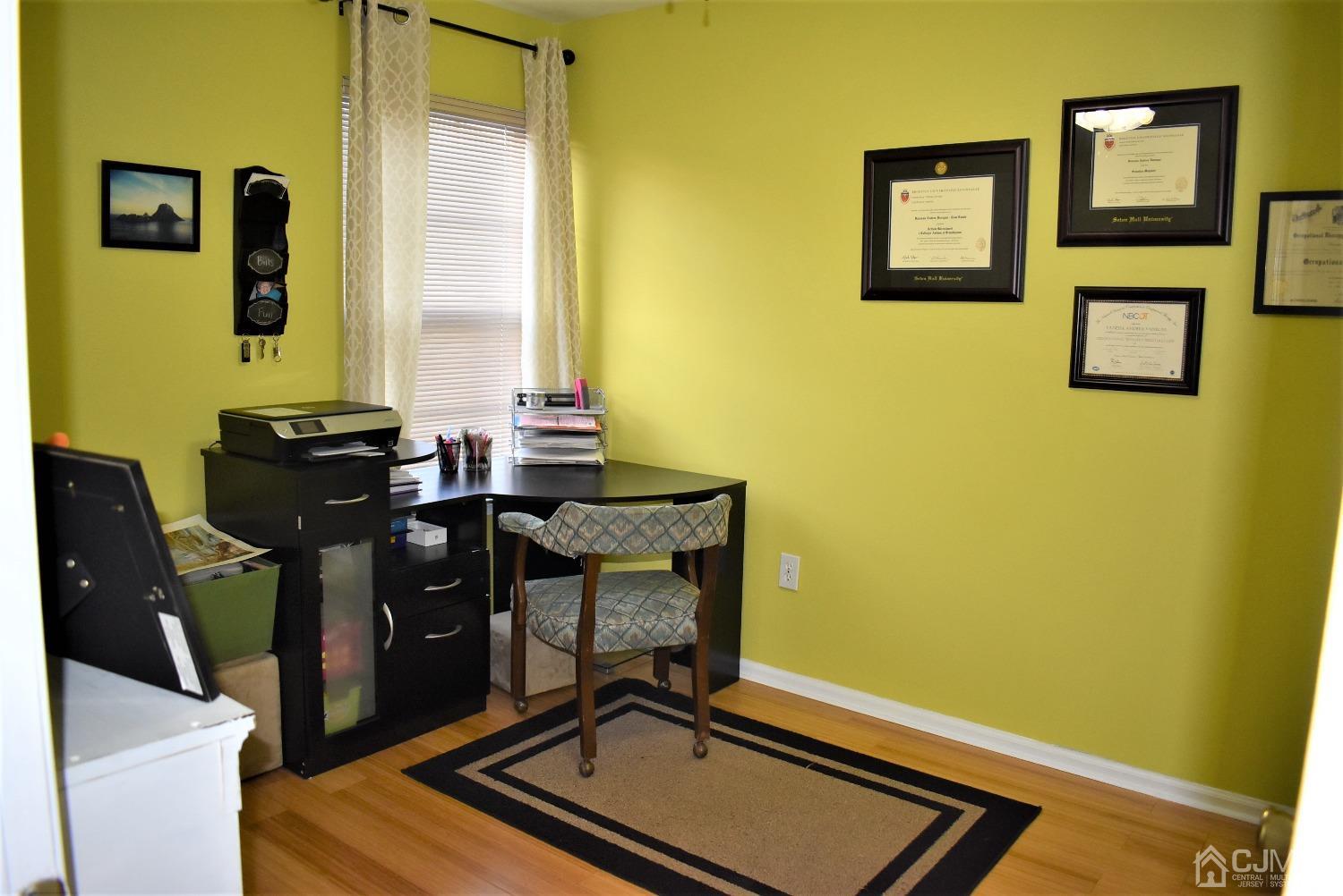 2406 Timber Ridge Court Sayreville, NJ 08859 - Photo 11 of 13 Gallery Image 11