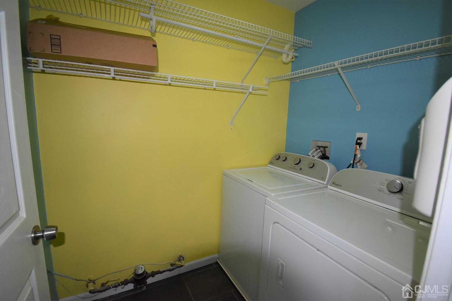 2406 Timber Ridge Court Sayreville, NJ 08859 - Photo 6 of 13 Gallery Image 6