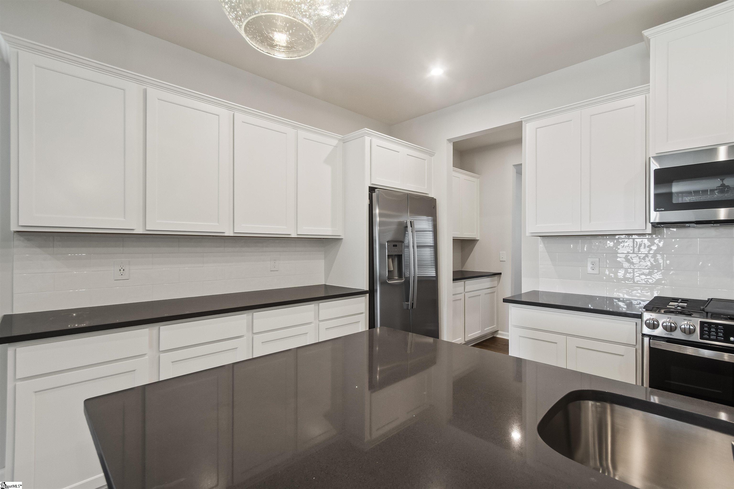 4034 Francis Spg Way Inman, SC 29349 - Photo 6 of 17