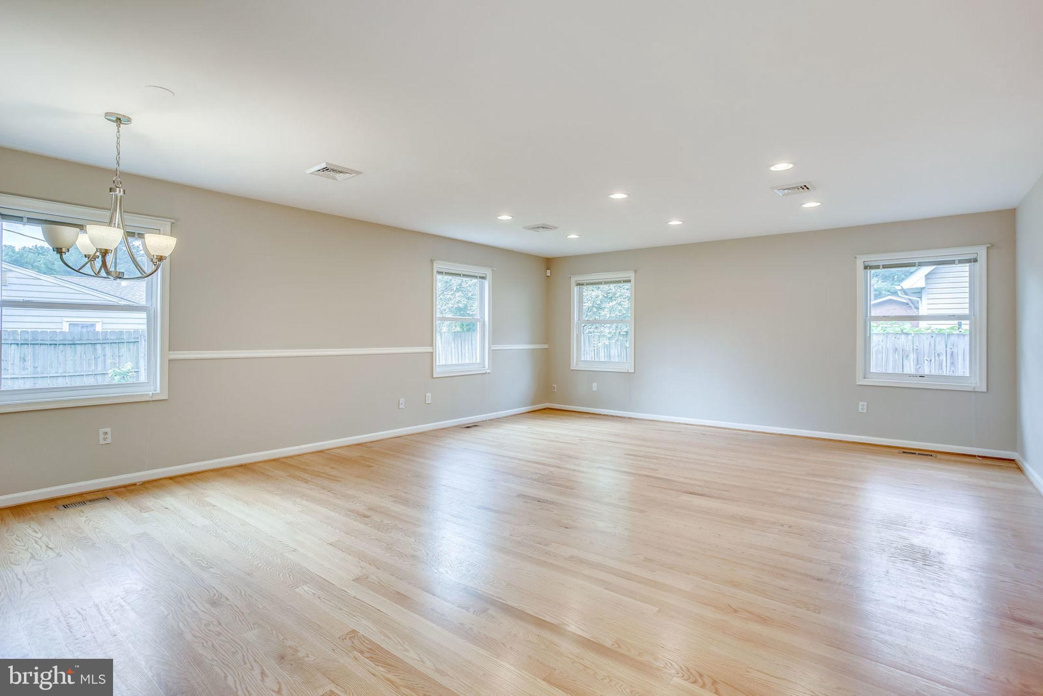 13131 Poplar Tree Road Fairfax, VA 22033 - Photo 13 of 57 Gallery Image 13