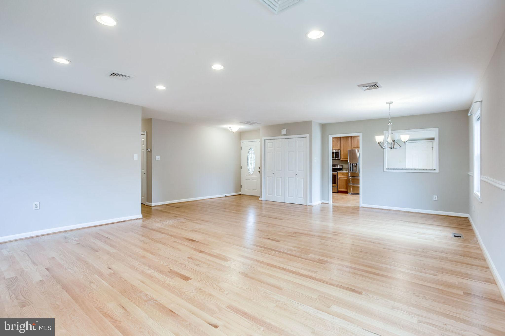 13131 Poplar Tree Road Fairfax, VA 22033 - Photo 16 of 57 Gallery Image 16