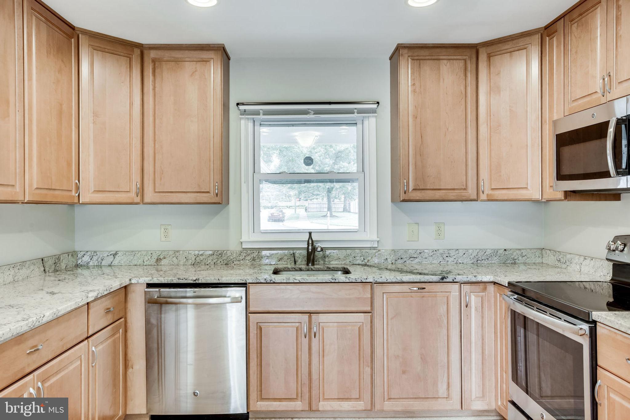 13131 Poplar Tree Road Fairfax, VA 22033 - Photo 24 of 57 Gallery Image 24