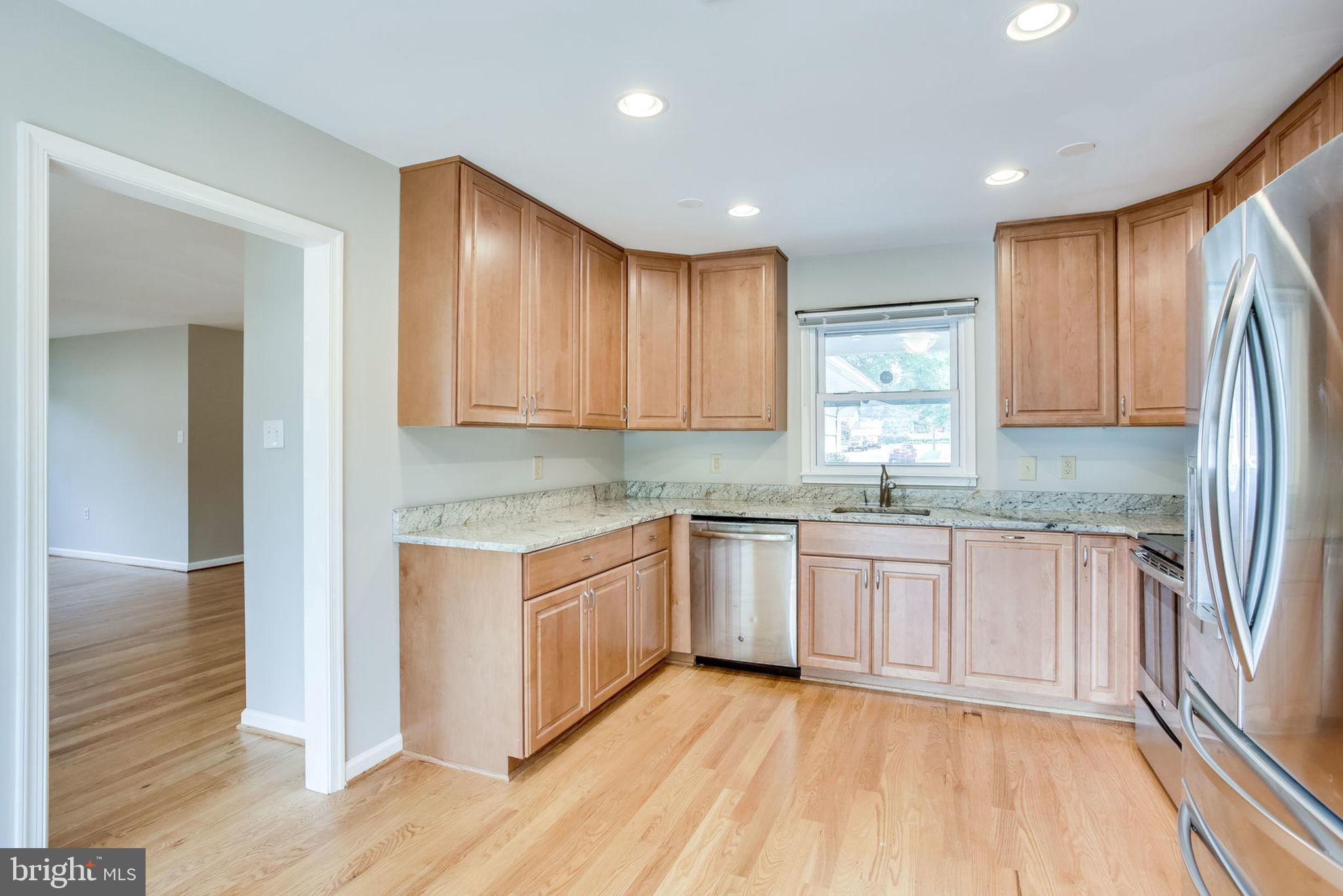 13131 Poplar Tree Road Fairfax, VA 22033 - Photo 29 of 57 Gallery Image 29