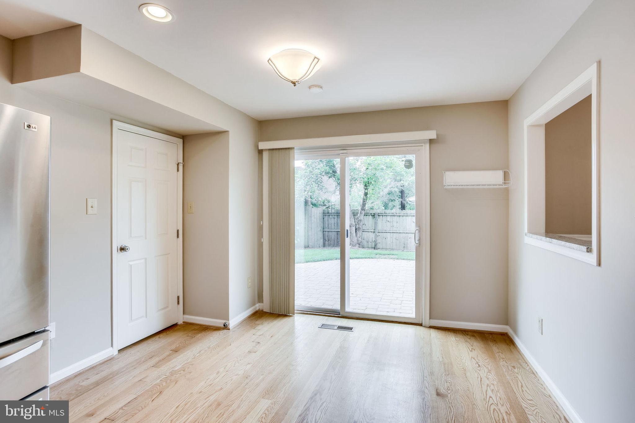 13131 Poplar Tree Road Fairfax, VA 22033 - Photo 30 of 57 Gallery Image 30