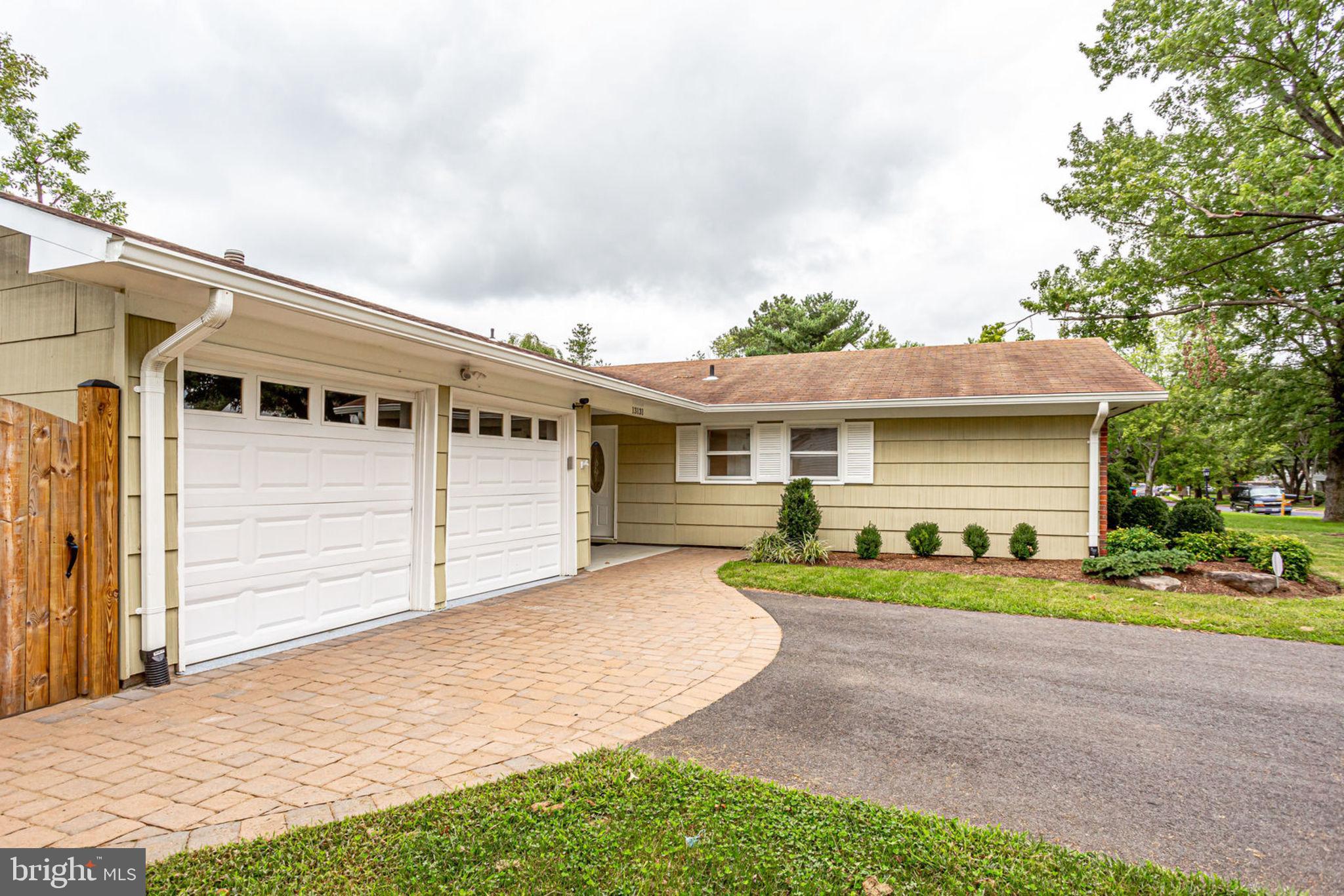 13131 Poplar Tree Road Fairfax, VA 22033 - Photo 9 of 57 Gallery Image 9