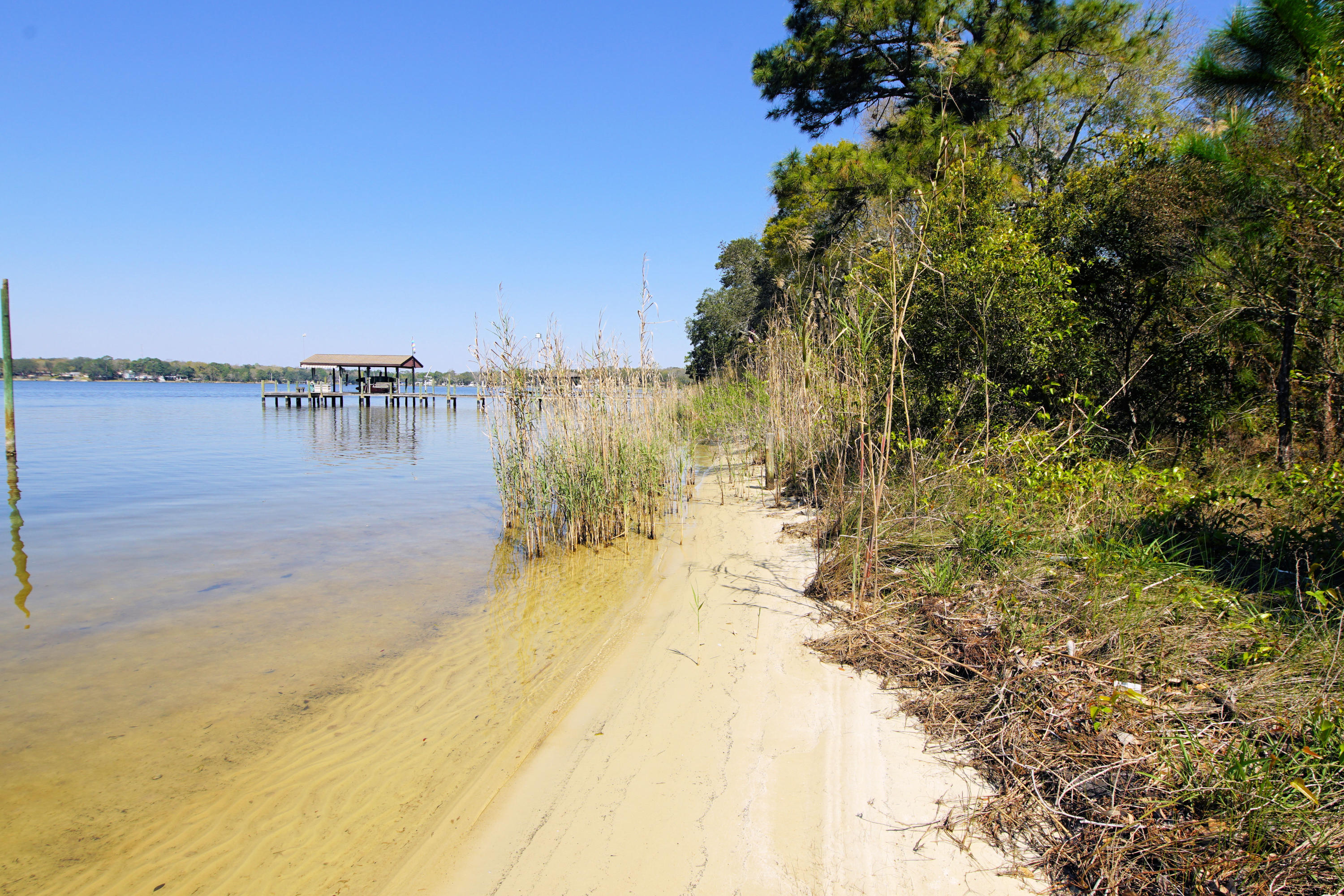 615 Nelson Point Road Niceville, FL 32578 - Photo 4 of 6 shoreline to the right