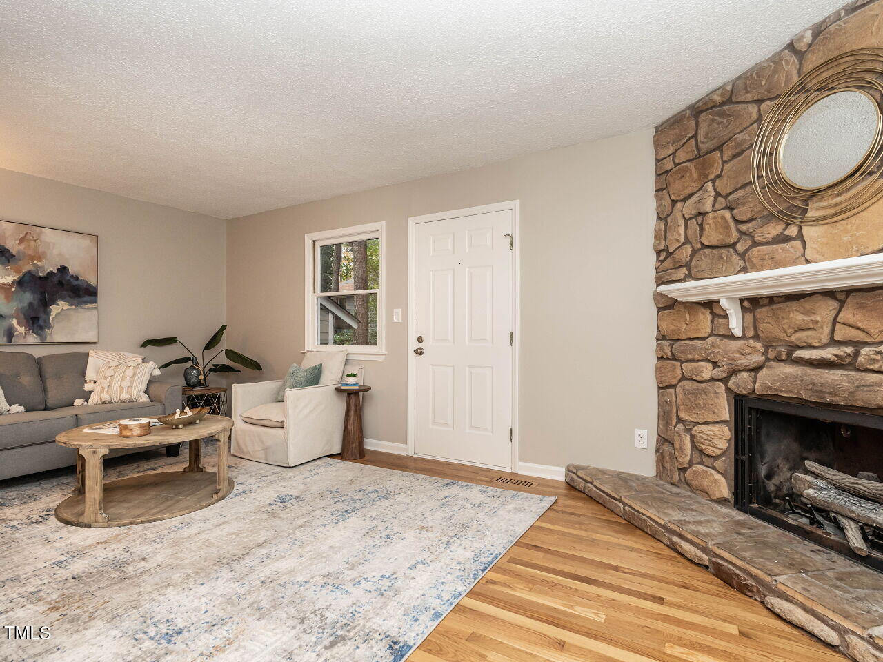 6902 Falls Of Neuse Road Raleigh, NC 27615 - Photo 16 of 28 014-1280x960-family-room