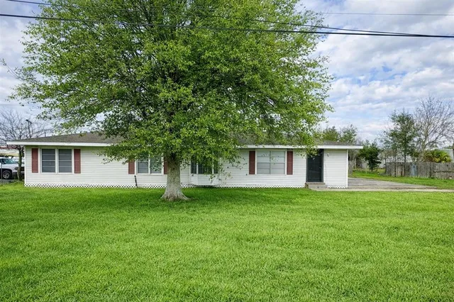 $145,000 | 1228 Susan Street, Sulphur, LA 70665