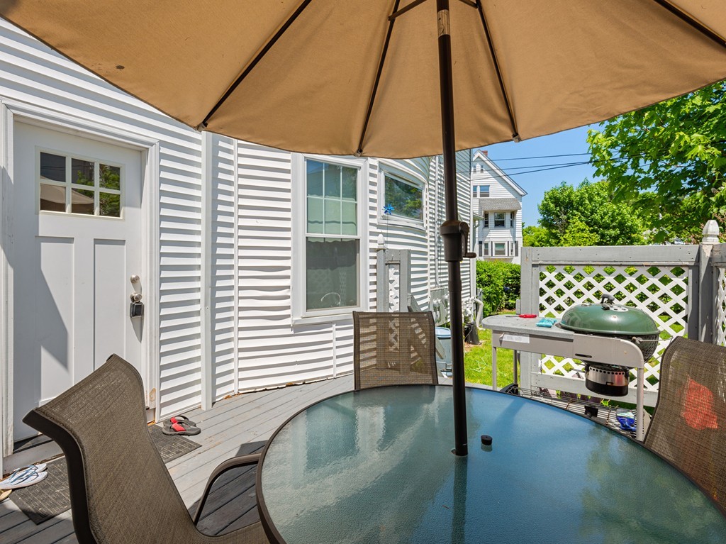 11 Hadwen Road Worcester, MA 01602 - Photo 32 of 38 Gallery Image 32