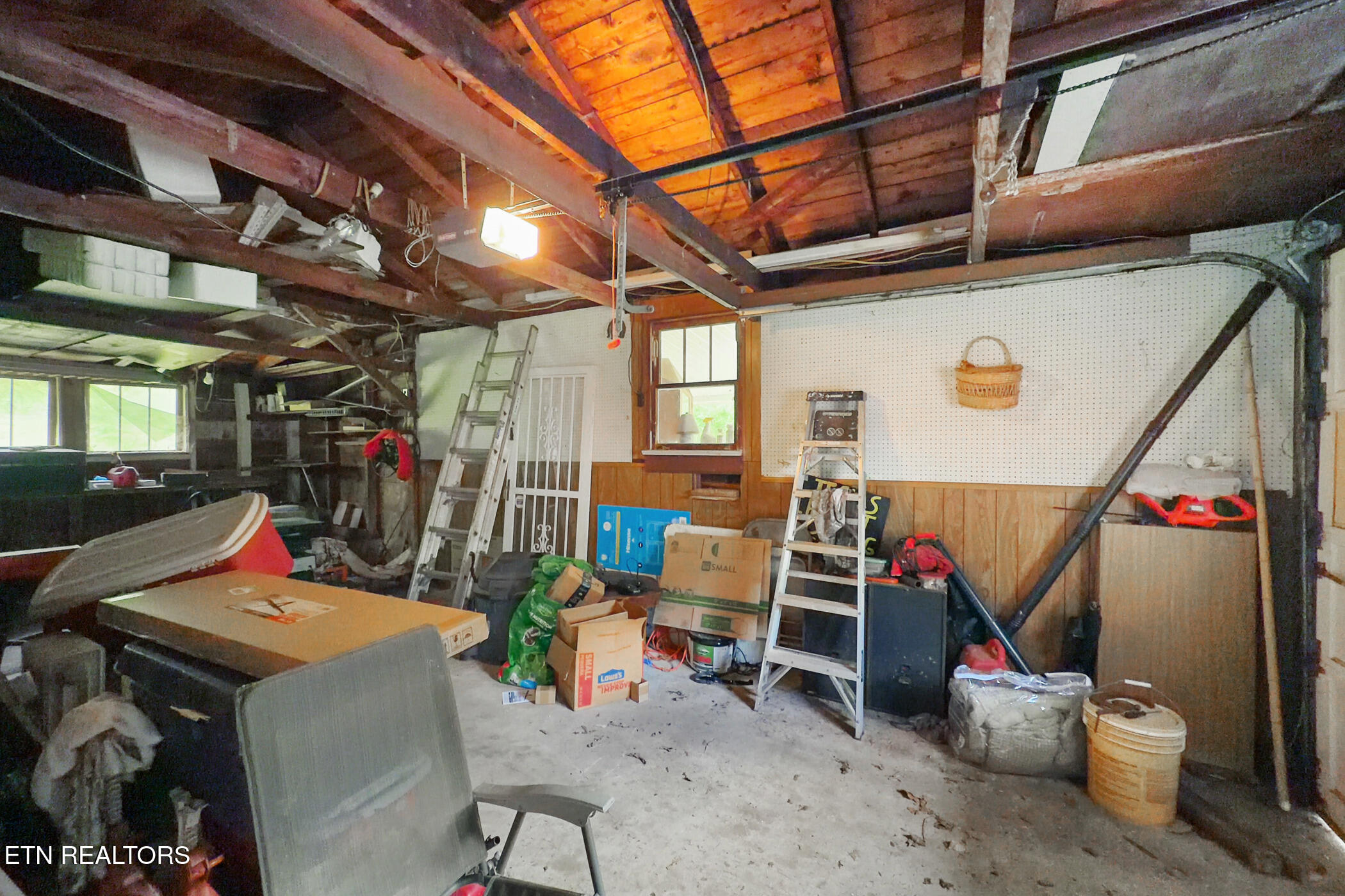 1447 Webster Road Harriman, TN 37748 - Photo 13 of 20 img_0141