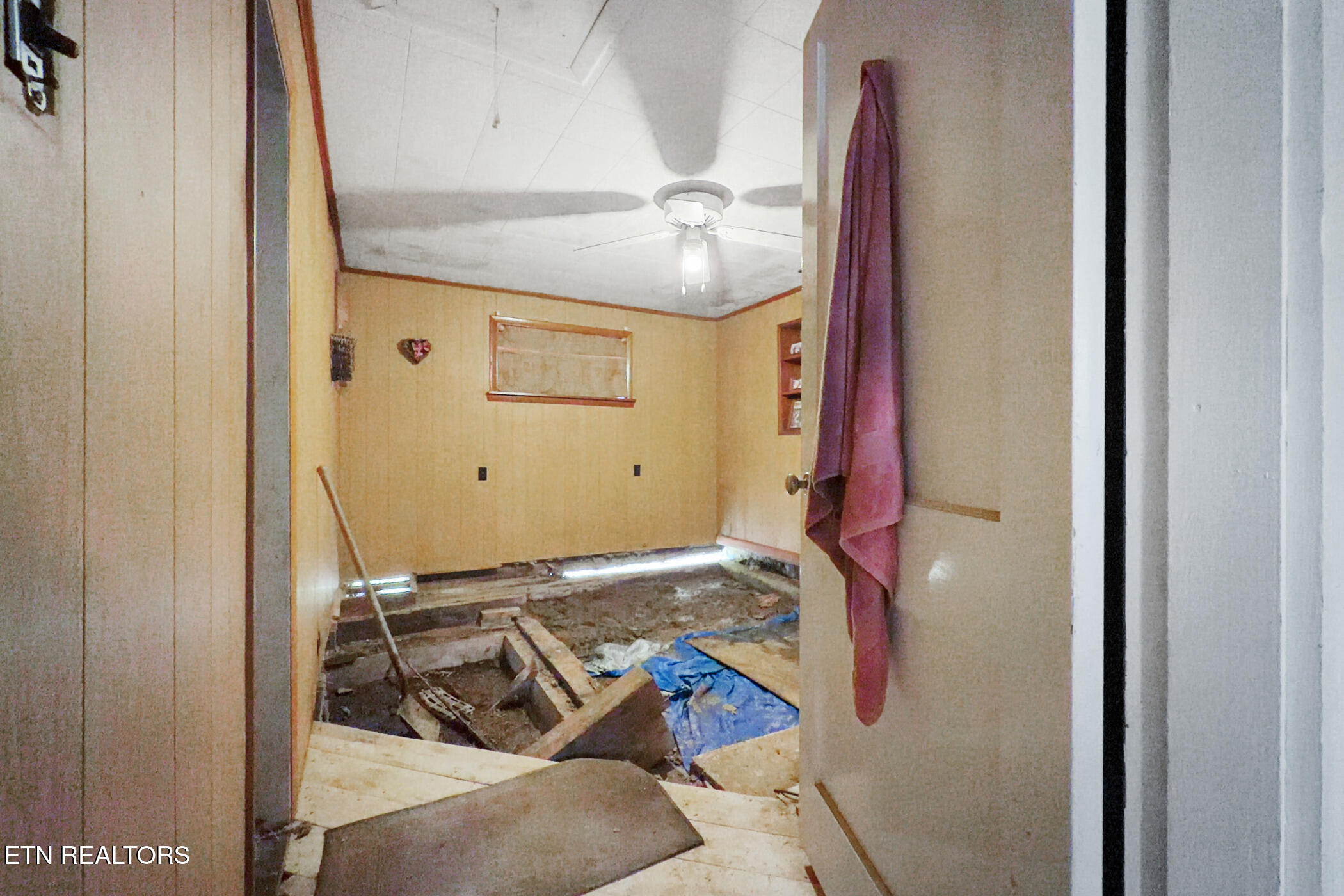 1447 Webster Road Harriman, TN 37748 - Photo 15 of 20 img_0196