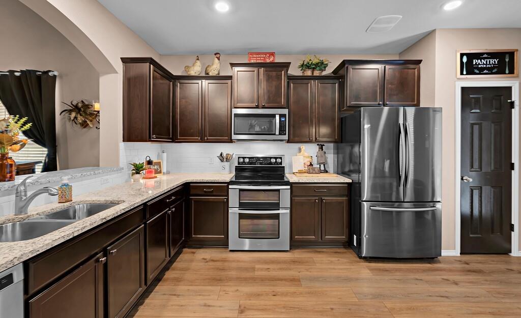 3208 Autry Road Lorena, TX 76655 - Photo 10 of 40