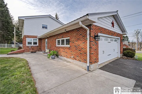 $259,000 | 39 West Fairmount Avenue, Busti, NY 14750