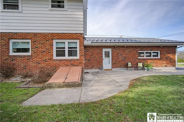 $259,000 | 39 West Fairmount Avenue, Busti, NY 14750