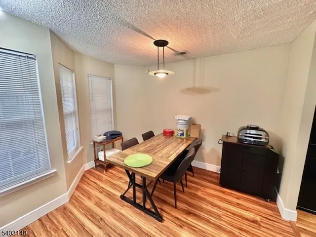 $2,700 | 211 Sunshine Court, Sayreville, NJ 08859