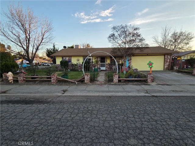 $250,000 | 2097 North Street, Corning, CA 96021