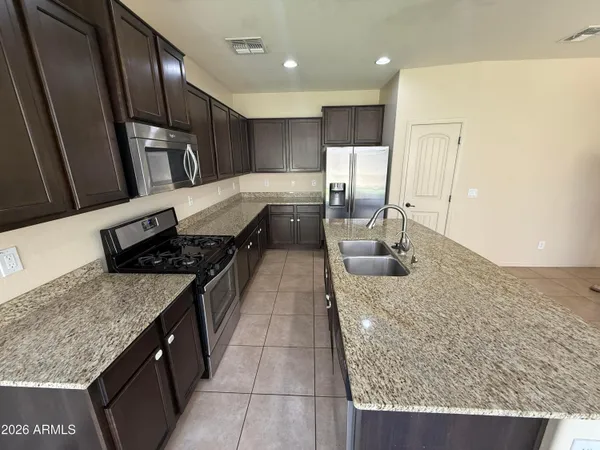 $2,350 | 4501 East Wyatt Way, Gilbert, AZ 85297