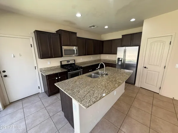 $2,350 | 4501 East Wyatt Way, Gilbert, AZ 85297