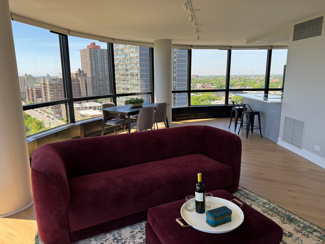 5415 North Sheridan Road, Unit 1601 Chicago, IL 60640 - Photo 3 of 31