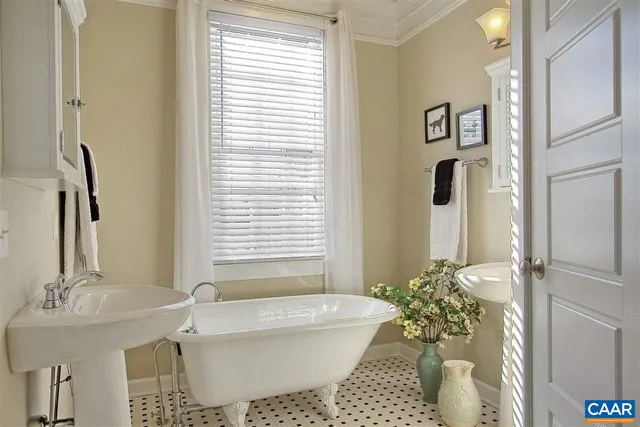 $2,650 | 393 Claremont Lane, Crozet, VA 22932