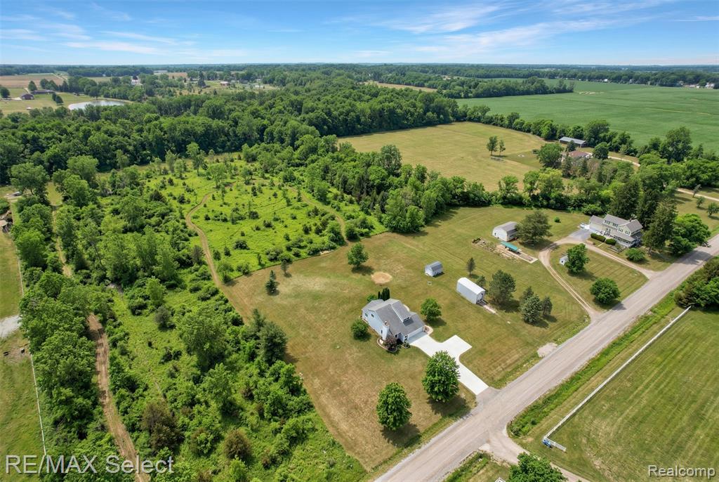 1171 North McKinley Road Flushing, MI 48433 - Photo 13 of 54