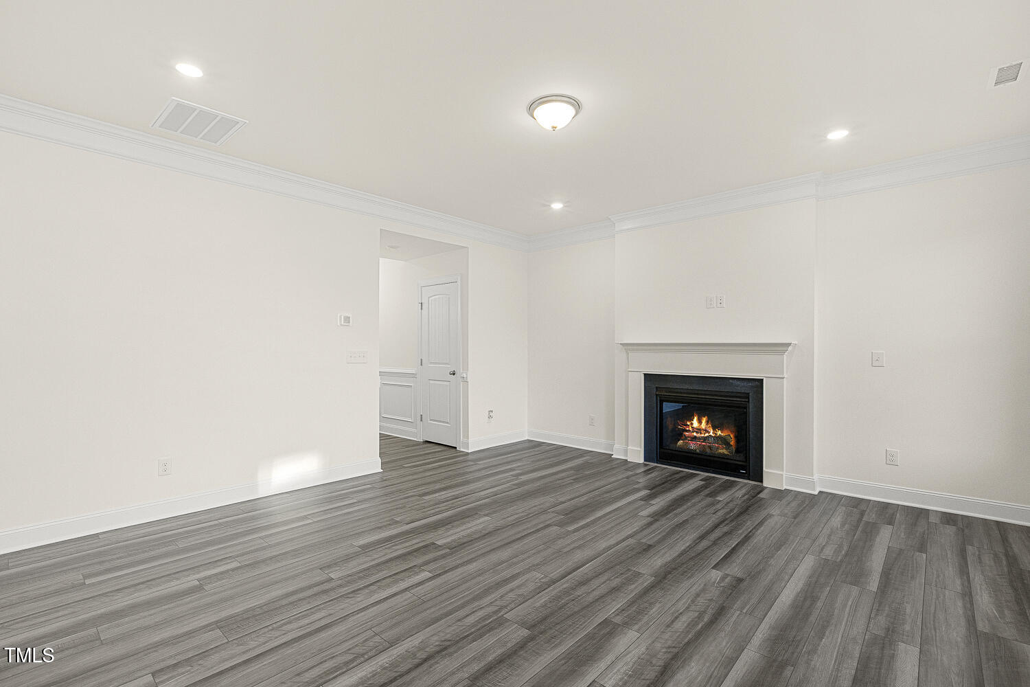 573 Highview Drive Benson, NC 27504 - Photo 11 of 51 011