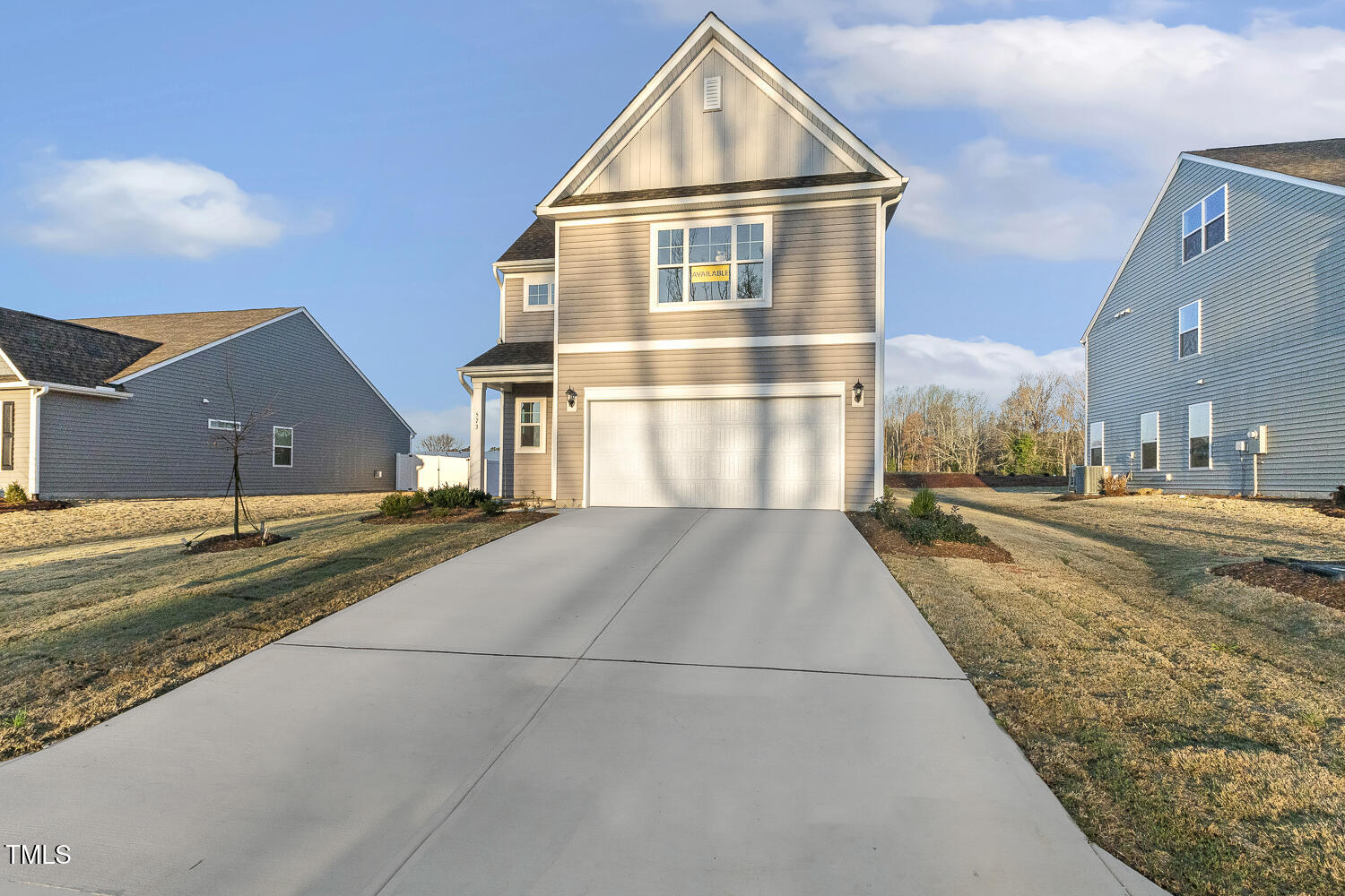 573 Highview Drive Benson, NC 27504 - Photo 2 of 51 002