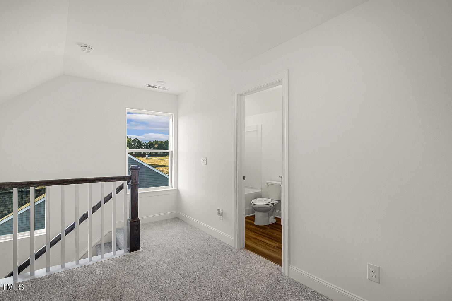 573 Highview Drive Benson, NC 27504 - Photo 36 of 51 036