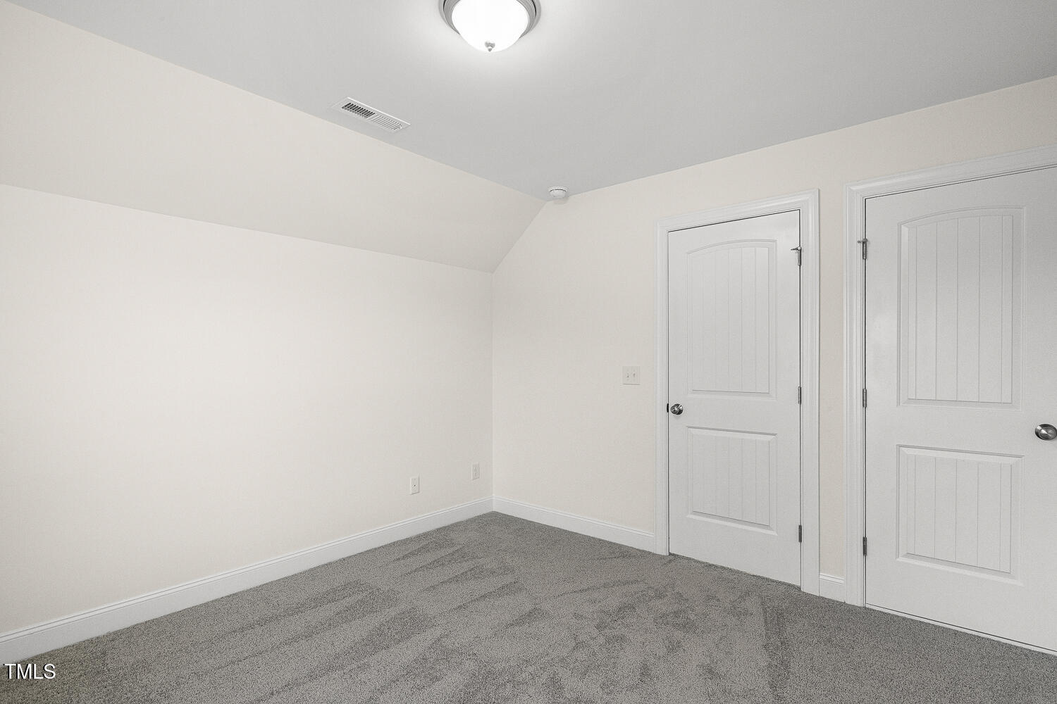 573 Highview Drive Benson, NC 27504 - Photo 38 of 51 038