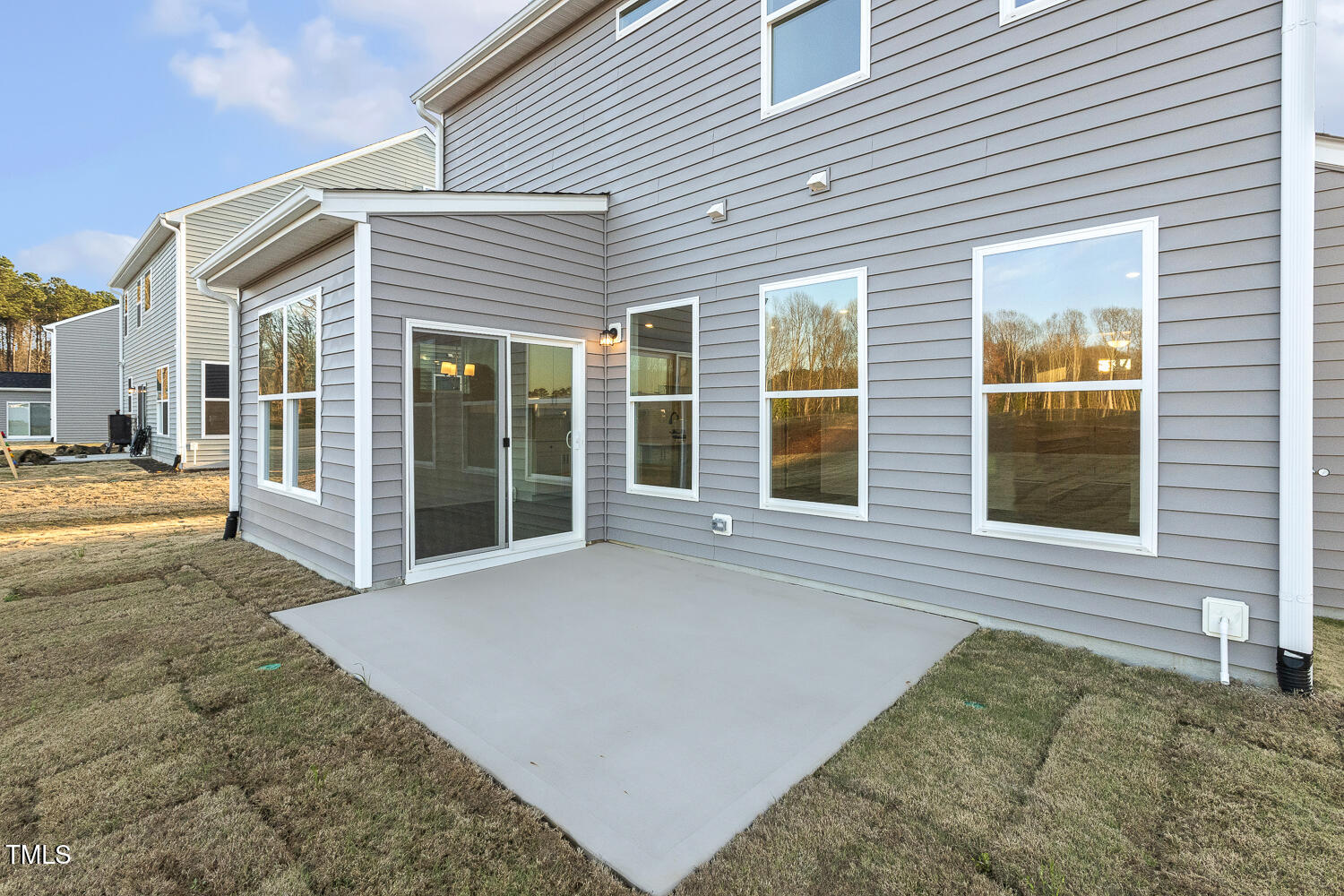 573 Highview Drive Benson, NC 27504 - Photo 43 of 51 043